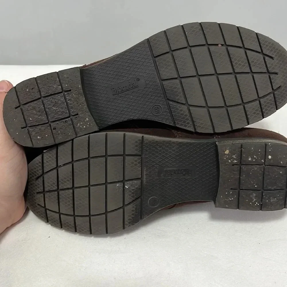 Bjorndal || suede brown ankle boots size 6.5